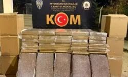 Afyonkarahisar'da kaçak tütün baskını: Binlerce makaron ele geçirildi