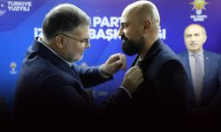 AK Parti'nin yıl dönümünde İzmir'de 'rozet' şov!