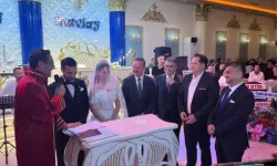 Anahtar Parti Genel Başkanı Ağıralioğlu nikah şahidi oldu