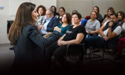 Bornova'da öğretmenlere 'yeşil gelecek' eğitimi