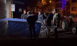 Esnafa evinin önünde kanlı infaz