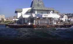 Orta hasarlı Konak İskelesi kapatılıyor... Geçici alan tespit edildi