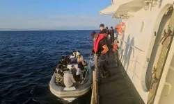 Muğla açıklarında 20 düzensiz göçmen kurtarıldı
