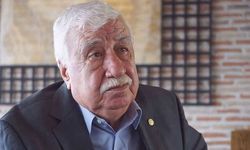 Oyuncu Ahmet Gülhan yaşamını yitirdi