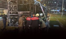 Seyir halindeki ESHOT alev aldı: Kullanılamaz hale geldi!