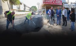 Gaziemir'de onarım çalışmaları tam gaz... İki ayda 153 ton asfalt kullanıldı!