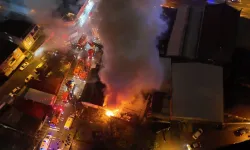 Ümraniye’de kereste deposunda yangın!