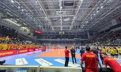 Göztepe-Beşiktaş voleybol maçında çıkan olaylar nedeniyle tribünlerin boşaltılması kararlaştırıldı