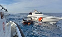 İzmir açıklarında 10 düzensiz göçmen kurtarıldı
