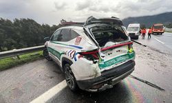 İzmir'de zincirleme trafik kazasında 2'si jandarma 4 kişi yaralandı