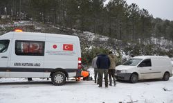 Manisa'da dağda mahsur kalan 3 avcı kurtarıldı