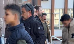 Apartmanlardan 4 motosiklet çalan şüpheliler yakalandı