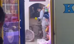 Antalya'da markette dehşet... Silahını çıkarıp kurşun yağdırdı!