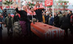 CHP'den Menderes'te traktörlü eylem: İthalat düzeni bitecek, üretici kazanacak!