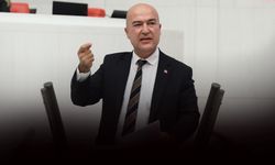 CHP’li Bakan’dan hükümete İzmir çıkışı: Metroyu köstebeklere mi yaptıracaksınız!