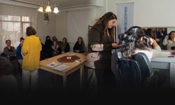 İzmir'de kadınlar için sosyal güçlenme projesi: Hem bakım hem de eğitim!