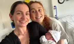 En yakın arkadaşının çocuğunu doğurdu