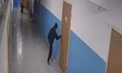 Hem düşünceli hem titiz... Okul kameraları bu defa örnek bir davranışı kaydetti