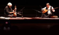 İki kültür iki usta bir sahnede