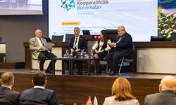 İzmir’de kooperatifçiliğe mercek tutuldu