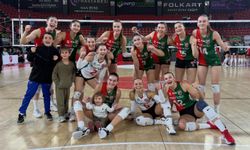 Karşıyaka filede Çanakkale önünde