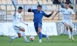 Menemen FK'da Seçim Can transferde yolcu