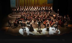 Kültür-sanat rüzgarı İzmir’i sarıyor