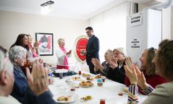 Türkiye Yardım Sevenler Derneği Aliağa Şubesi’nden anlamlı yardım kermesi