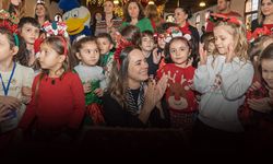 Yuvamız İzmirli çocuklara yeni yıl sürprizi