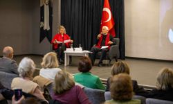 Nazım Hikmet Bornova’da barış, özgürlük ve umutla anıldı