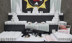 İzmir'de zehir operasyonu: 8 bin hap ele geçirildi