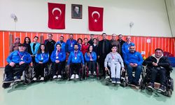 İzmir'de para atıcılık il şampiyonası düzenledi