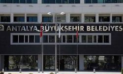 Antalya Büyükşehir Belediyesi'ne operasyon: Çok sayıda gözaltı