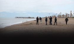 İzmir’de sahil kenarında çocuk cesedi paniği!