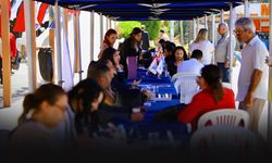 Karabağlar'daki İstihdam Ofisi'nden çarpıcı başarı... Bin  724 kişi iş sahibi oldu!