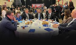 CHP’nin Yerel Medya Buluşmaları İzmir’de başladı