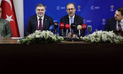 Kasapoğlu'ndan ‘karınca gibi ol’ çıkışı ve Büyükşehir’e sert eleştiriler: Çöpünü toplayamıyor koyacak yer bulamıyor!