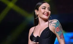 Melek Mosso hayranlarını korkuttu: Sahnede bir anda fenalaştı!