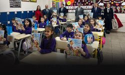 İzmir'de sömestr tatili heyecanı... 721 bin 862 öğrenci karne aldı!