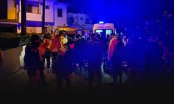 Sel sularına kapıldı ağaca tutunarak kurtuldu!