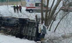 İşçi servisi şarampole yuvarlandı: Yaralılar var!