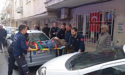 Manisa'da apartman boşluğuna düşen kişi yaralandı