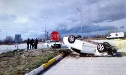 Kavşakta feci kaza: 7 kişi hastanelik!