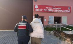 Manisa'da firari 2 hükümlü yakalandı