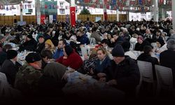 Büyükşehir ilk iftar sofrasını Gaziemir’de kurdu
