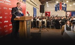 Başkan Tugay'dan 'kardeşlik sofrası'nda dikkat çeken mesajlar: “Burası İzmir başka yere benzemez!"