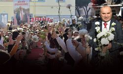 Karanfiller havada, gözler yaşlı: Efsane müdüre duygusal veda