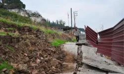 Manisa'da heyelan riski nedeniyle 10 ev tahliye edildi
