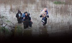 Nehir taştı, baba ve 4 çocuğu bağ evinde mahsur kaldı!