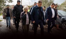 Tugay'dan her biri dikkat çeken sözler: İzmir'e hizmet etmeye çalışmaya davet ediyorum!